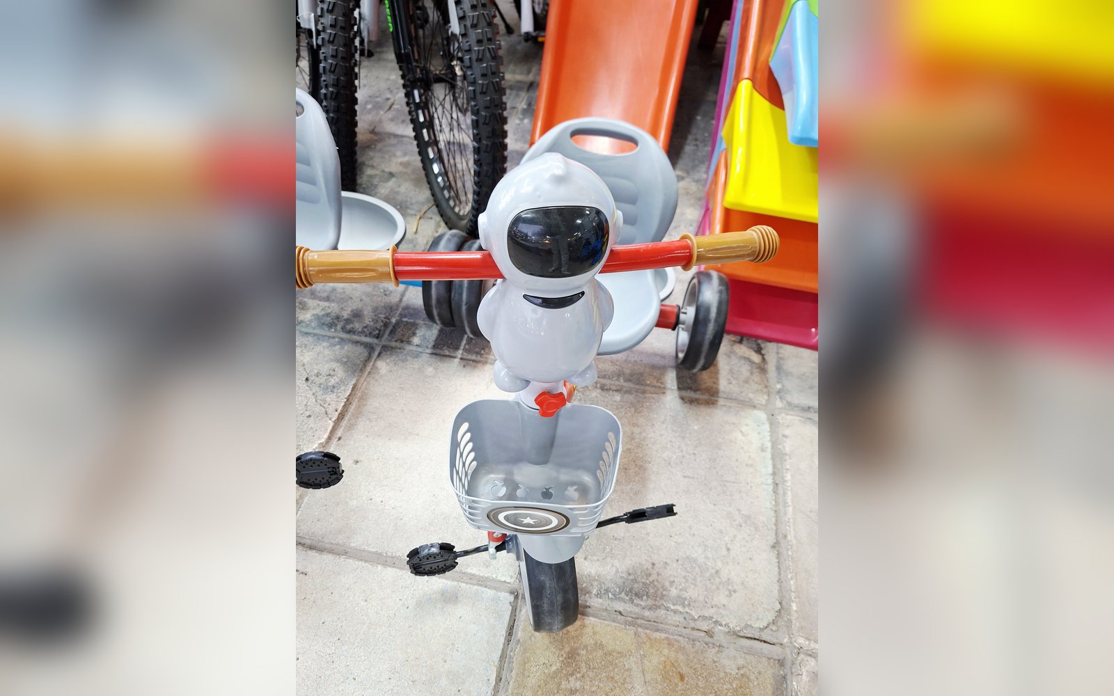 بسكليت اطفال ثلاث عجال