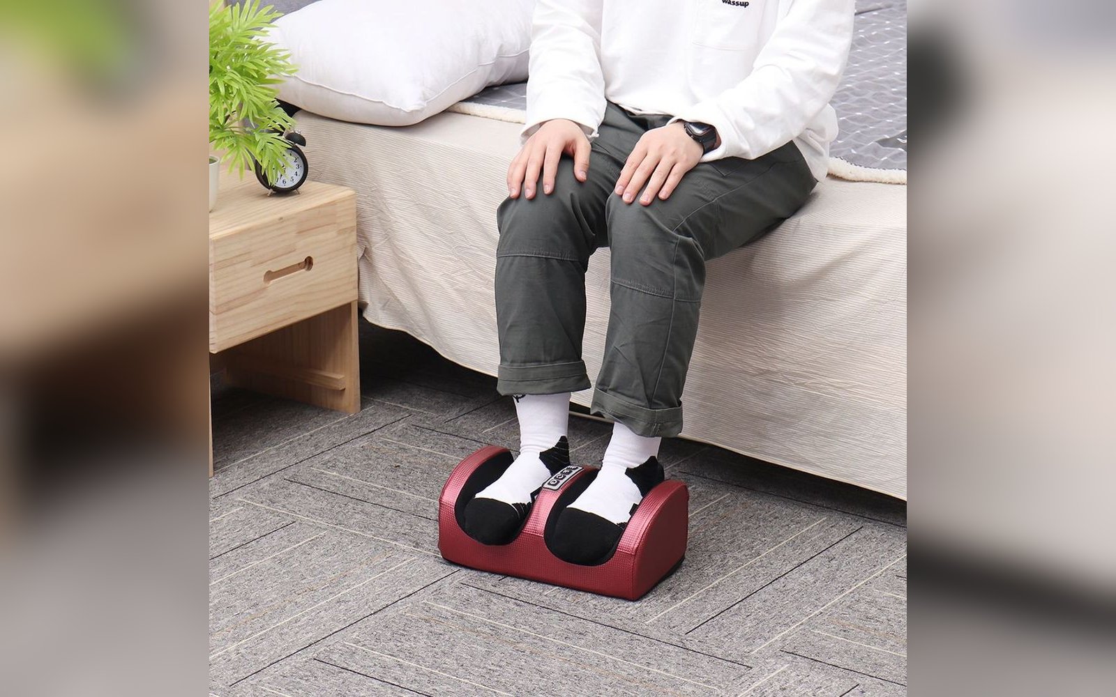 MINI FOOT MASSAGE - ميني مساج