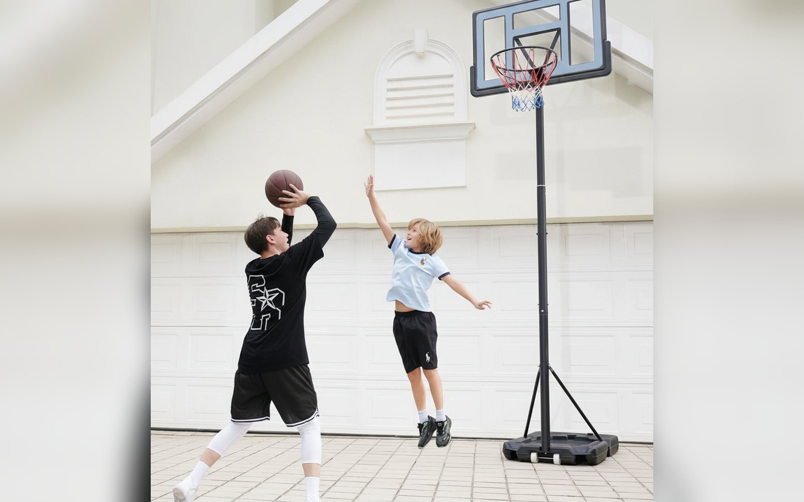 Portable Basketball Hoop Stand – Adjustable 4.4–10 ft | حامل كرة سلة متنقل قابل للتعديل