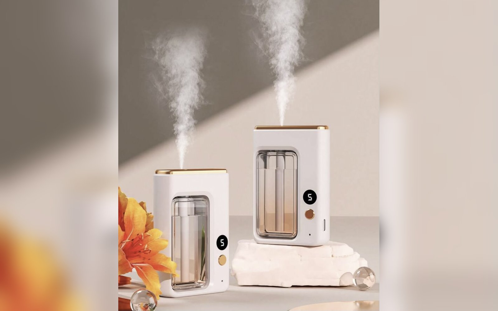 جهاز فواحة عطر  ناشر الزيوت الأساسية رائحة حلوة ومنعشة. و الأوتوماتيكي الأبيض - 7 أوضاع عمل, قابل للشحن
