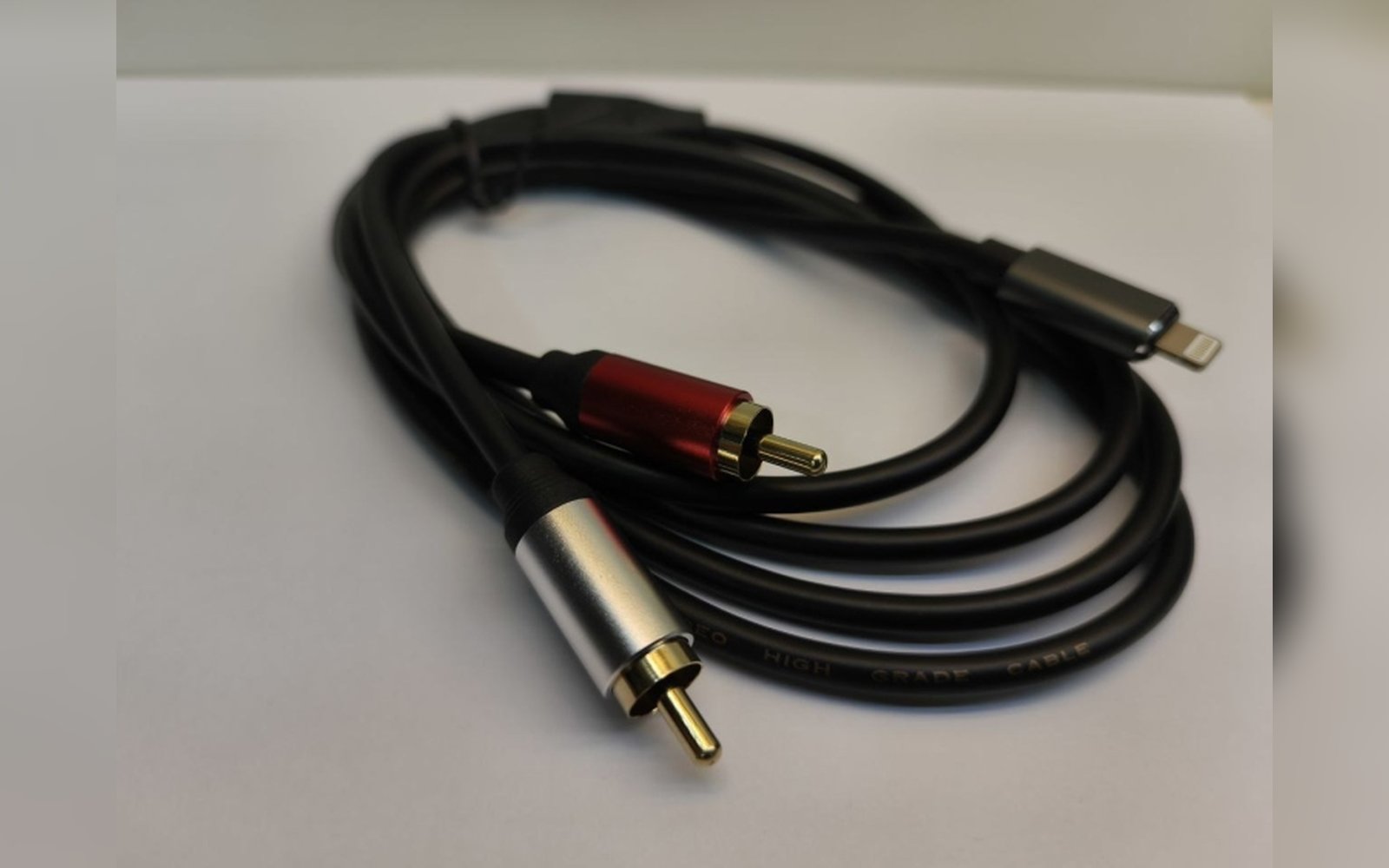 وصلة iPhone to 2RCA M/M 1.5M