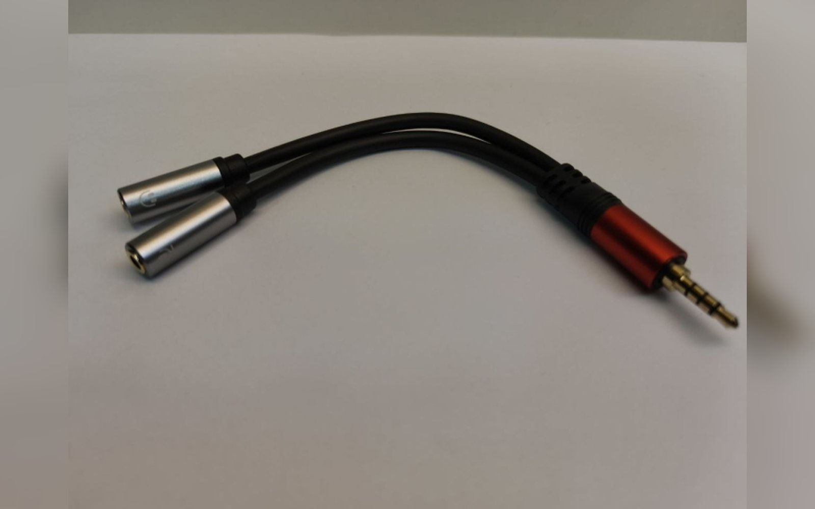 تحويلة 3.5mm to 3.5mm 2 Female