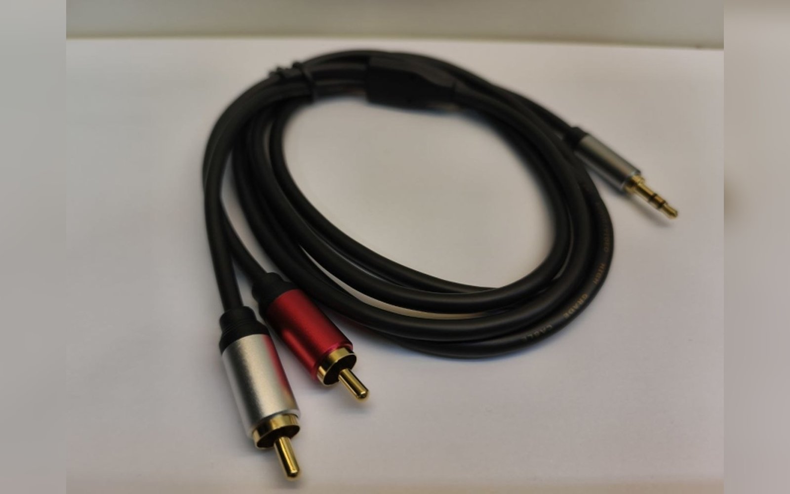 وصلة 3.5mm to 2RCA M/M 1.5M