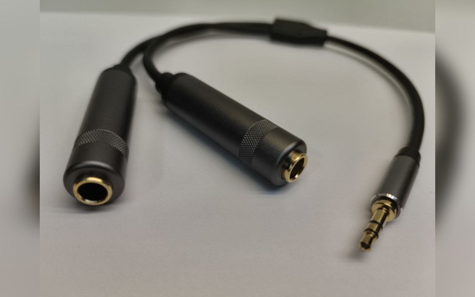 تحويلة AUX 3.5mm to 6.35mm Female