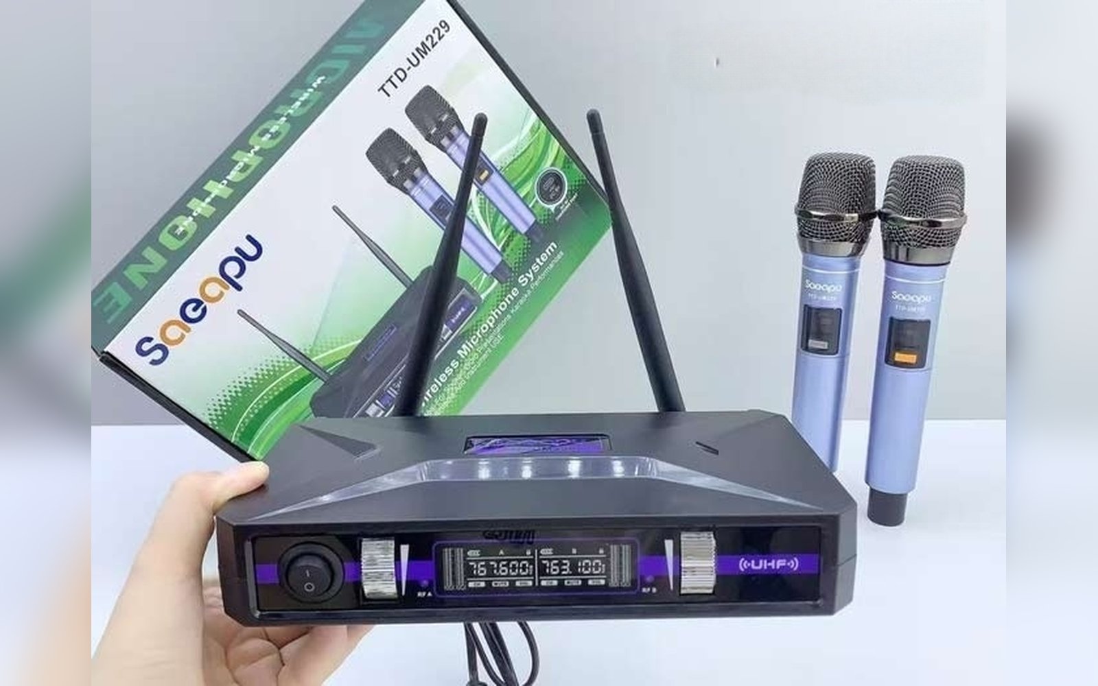 مايكروفون لاسلكي مزدوج نظام شحن ريسيفر على كهرباء مباشر
