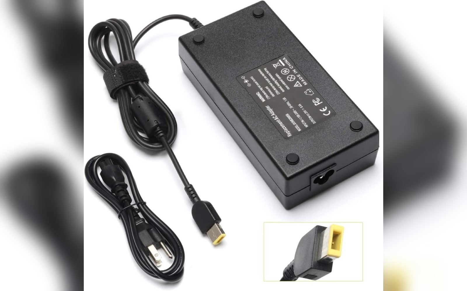 شاحن لابتوب 20V 6.75A USP Lenovo