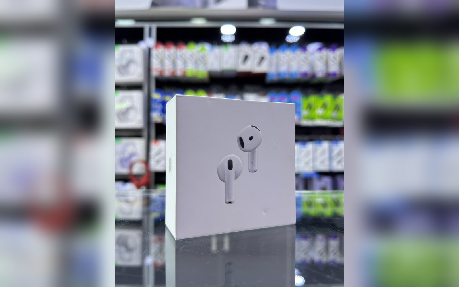 سماعات Apple AirPods 4