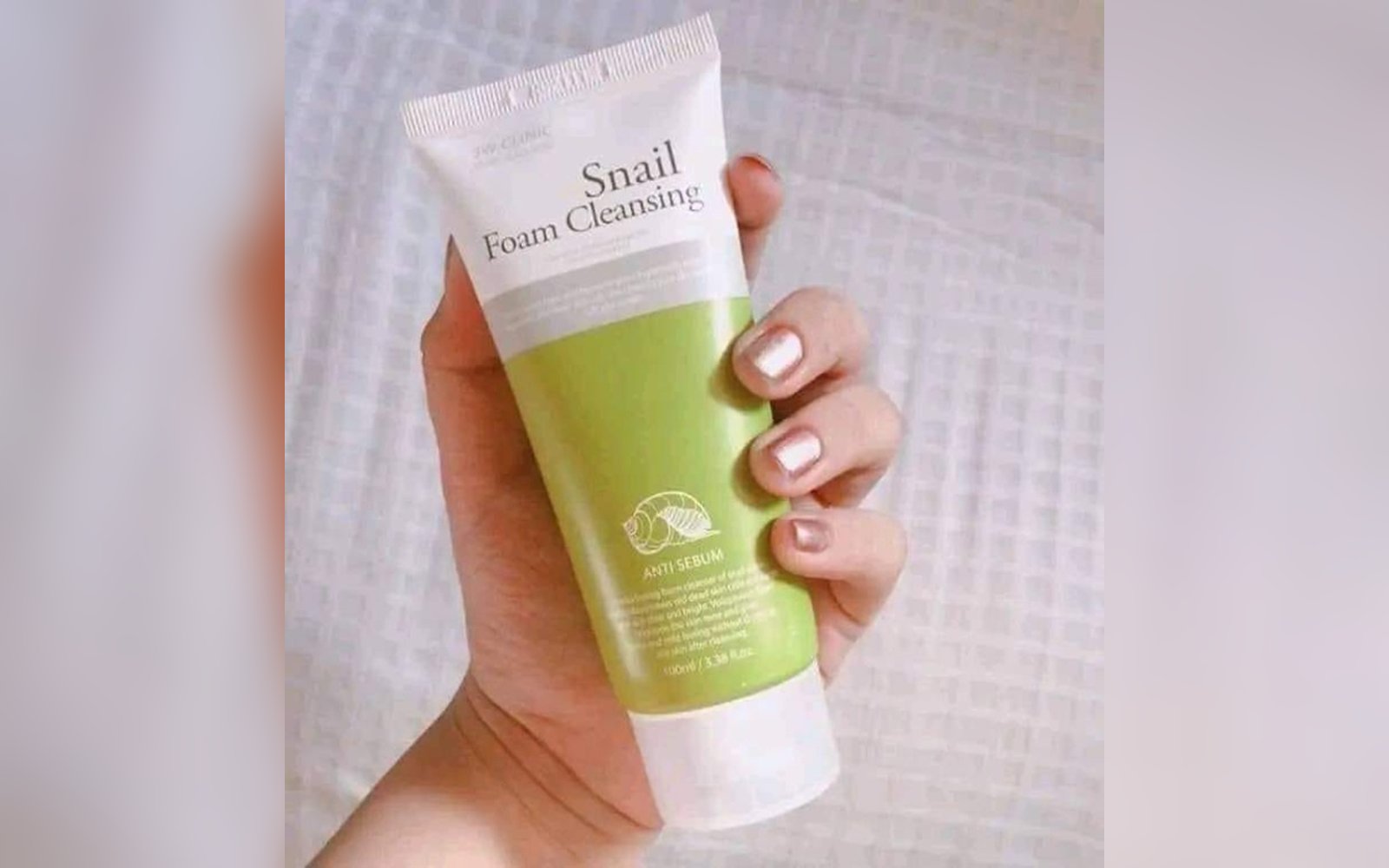 غسول الحلزون الكوري 3w clinic snail foam cleansing