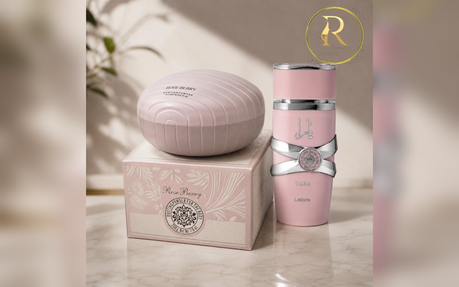 بودرة روزبيري برائحة العطر يارا