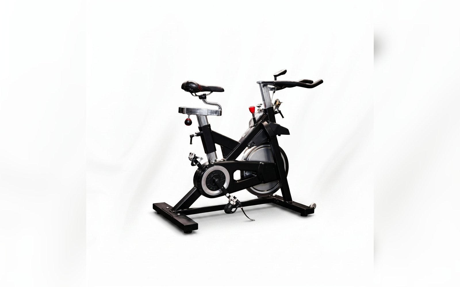 الدراجة الرياضية الثابتة الاحترافية (Magnetic Spin Bike)