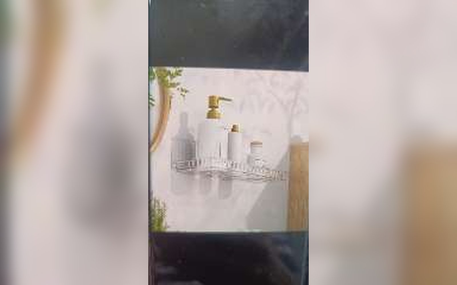 رف اكريلك للمغاسل