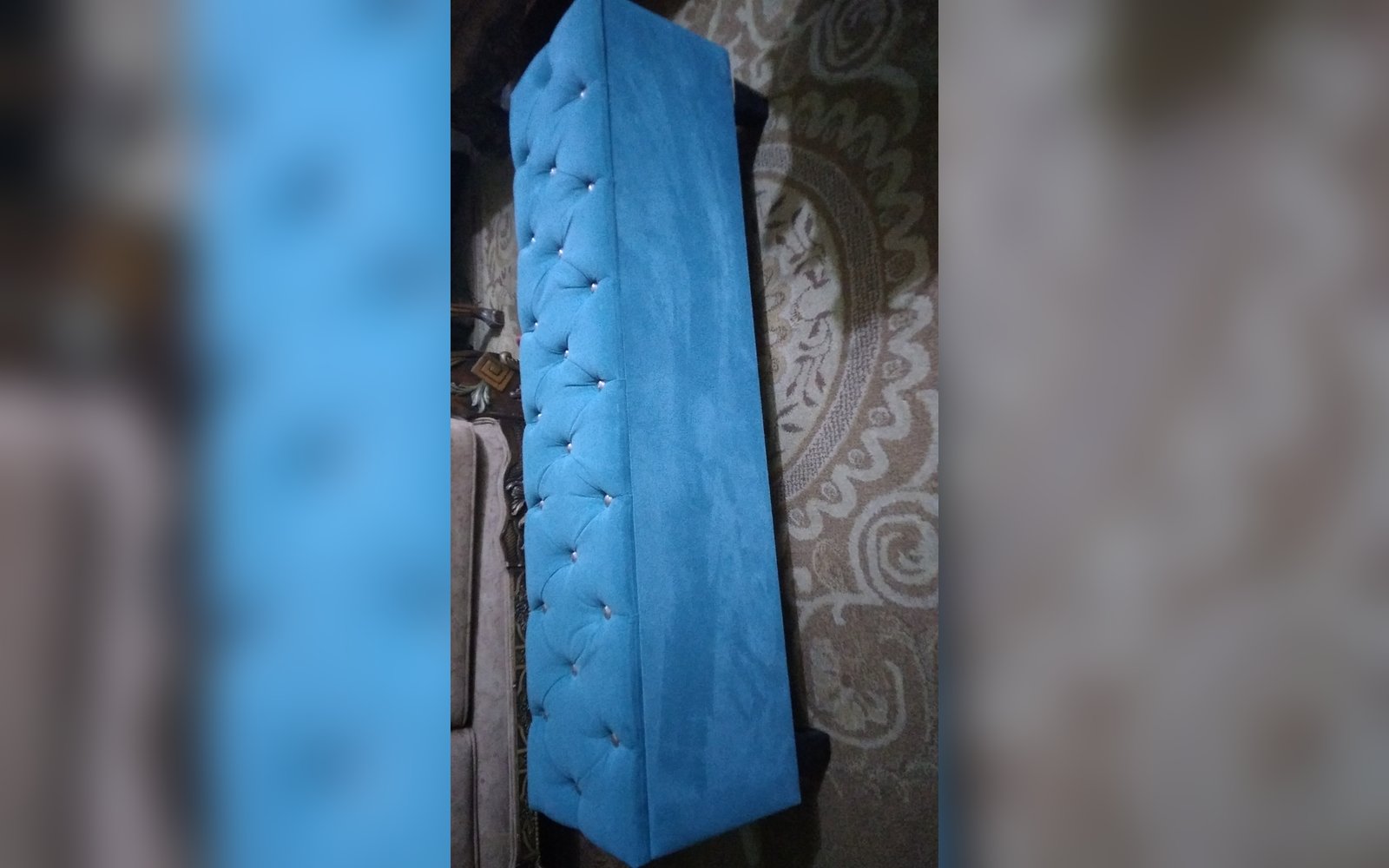 مقعد مع صندوق تخزين واسع