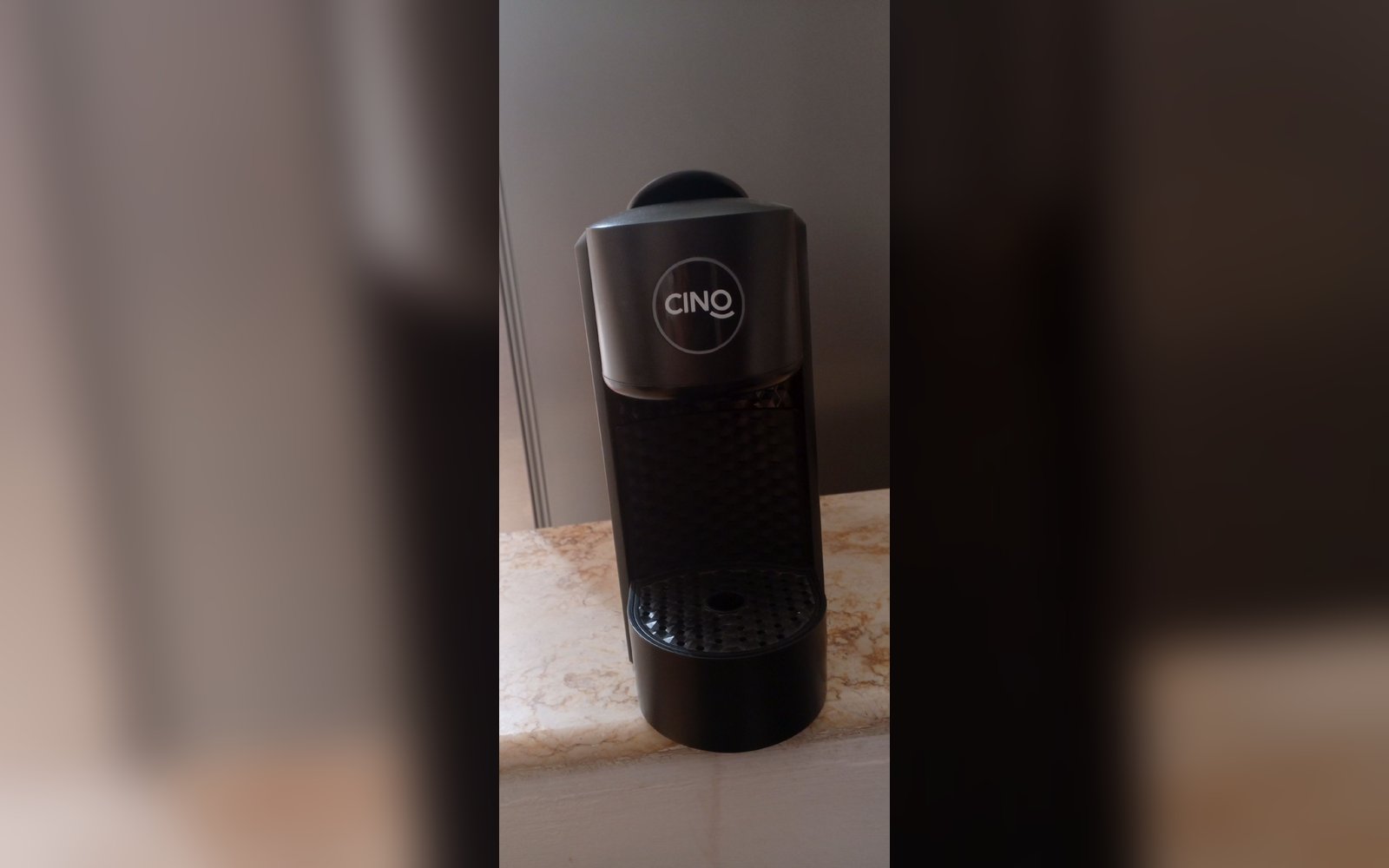 ماكينة قهوة كبسولات Cino الأصلية موديل (CN-L0101) - تصميم عصري وبحالة ممتازة جداً